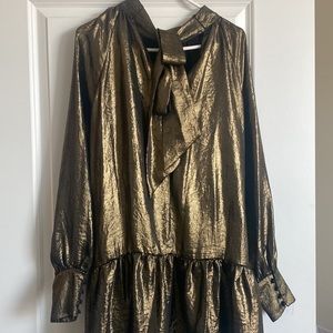 gold/shimmer dress from NY&Co size XS fits like a s/medium